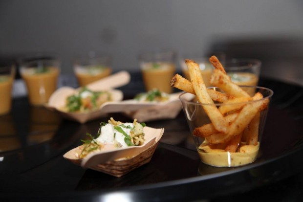 curry fries at deo veritas fitting event