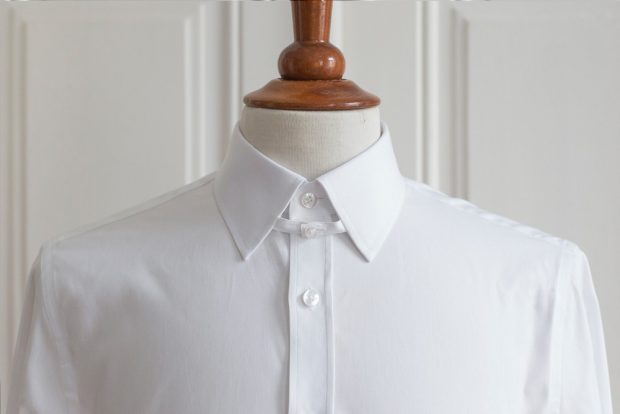 Dress shirt collars: Tab collar