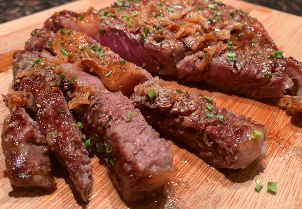perfect cast iron skillet steak up close