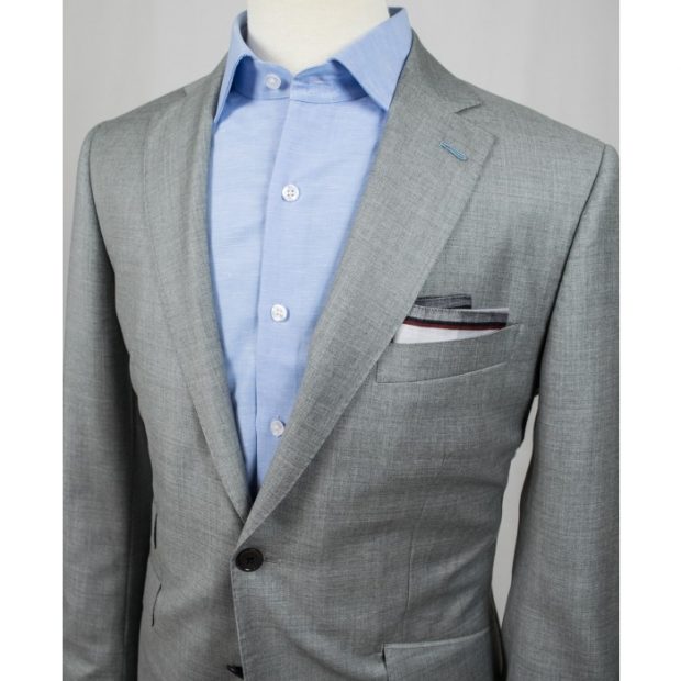 light blue mens linen shirt with blazer