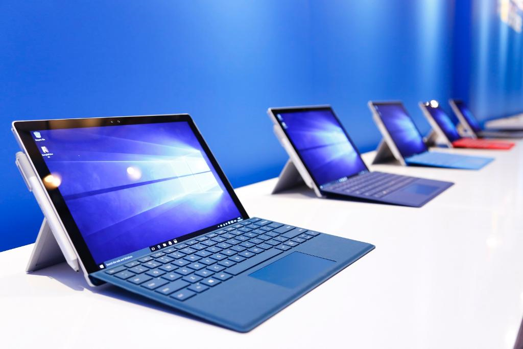 Microsoft Surface Pro 4 hero image