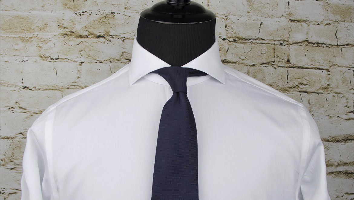 extreme cutaway collar dress shirt