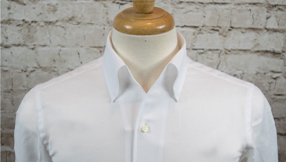 One Piece Collar - Dress Shirt Collar Styles | Deo Veritas